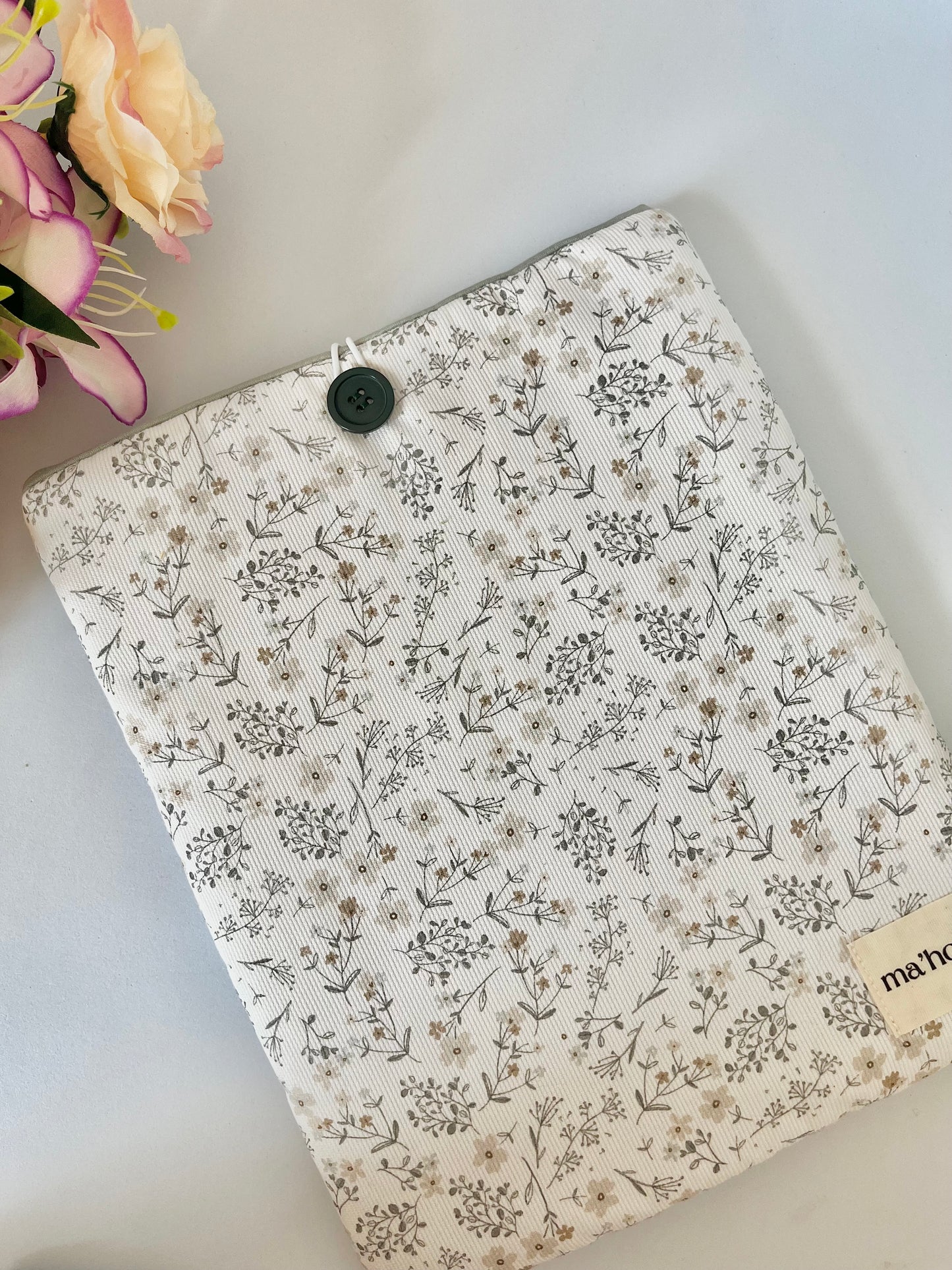 POCHETTE À LIVRE FLORE