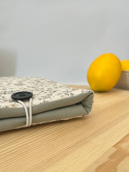 POCHETTE À LIVRE FLORE