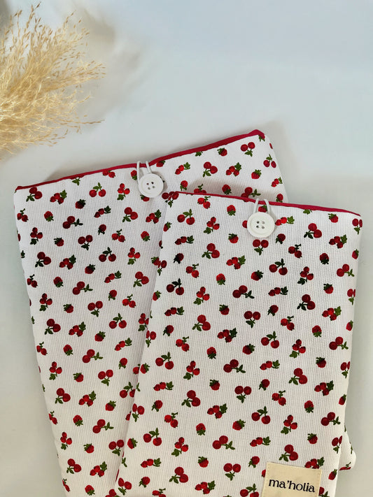 POCHETTE À LIVRE CERISE